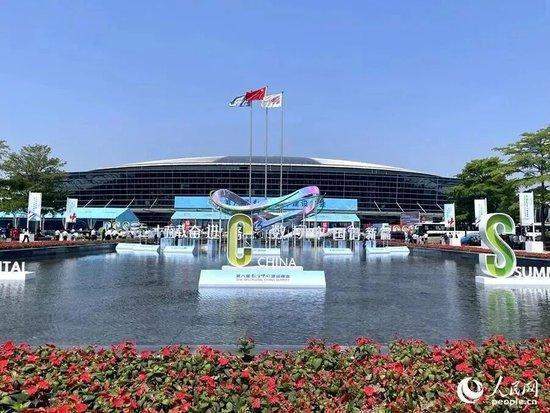 数字中国建设步伐加快;第九届峰会福州启幕,AI创新引领新潮流。 IT技术 数字中国建设步伐加快;第九届峰会福州启幕,AI创新引领新潮流。 IT技术 数字中国建设步伐加快;第九届峰会福州启幕,AI创新引领新潮流。 IT技术